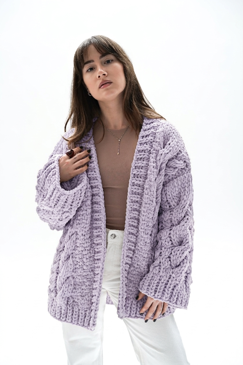 Ručně pletený svetr BRAIDS SLEEVE